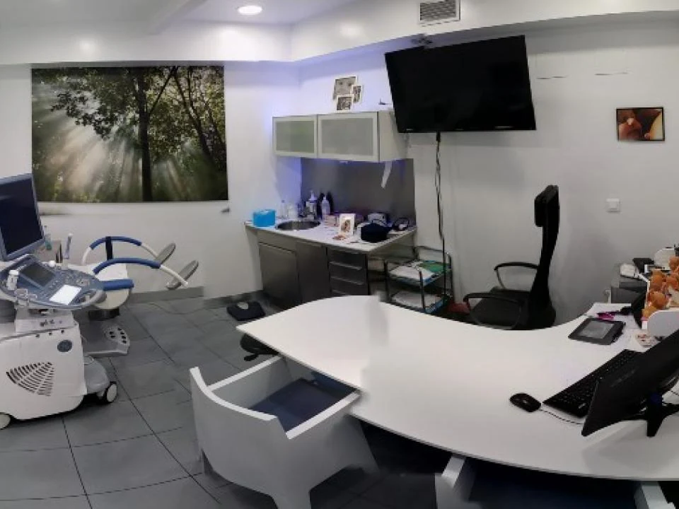 Gynaecology consultation and ultrasound room